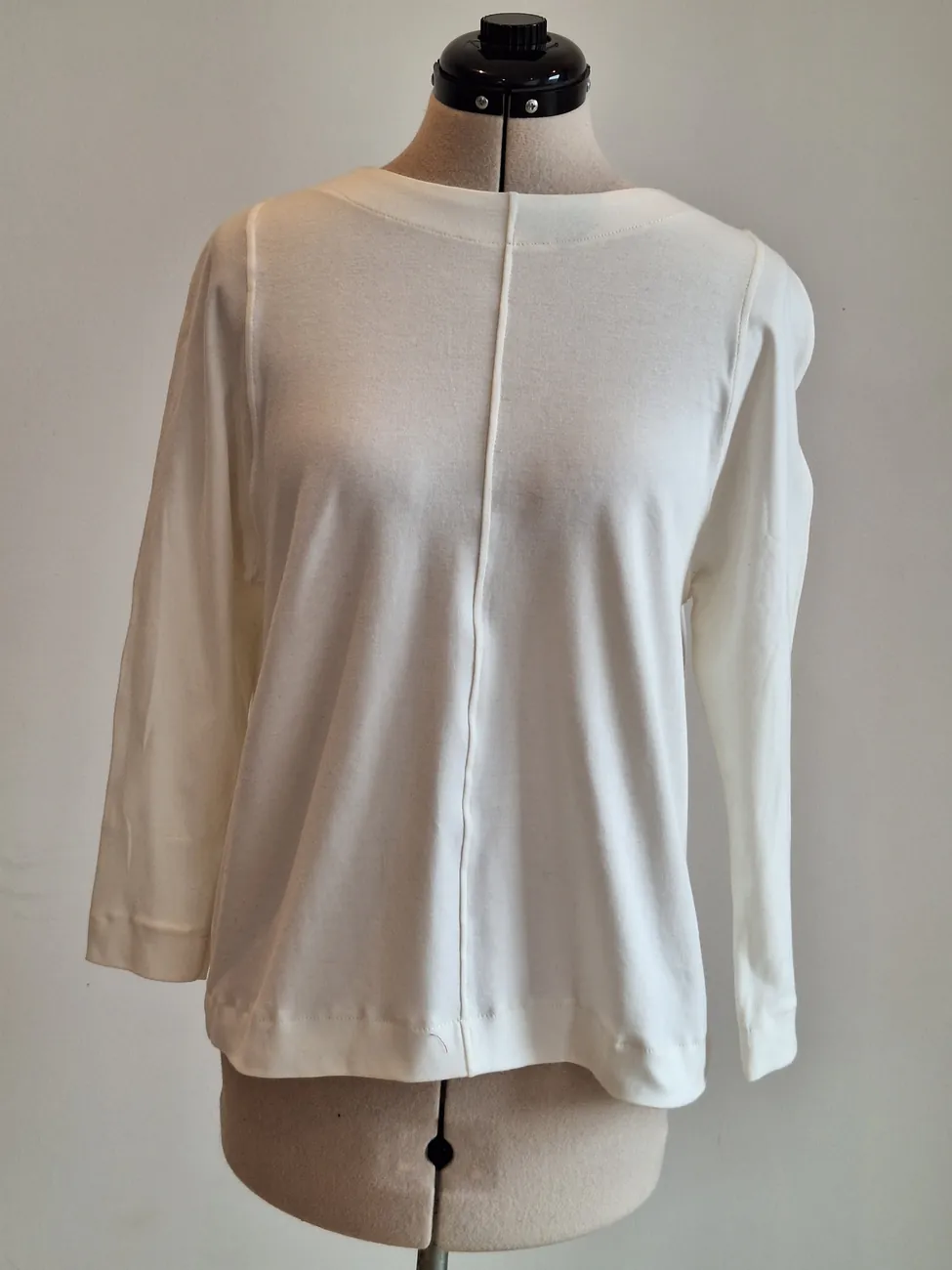 Polera blanca de algodón MAU