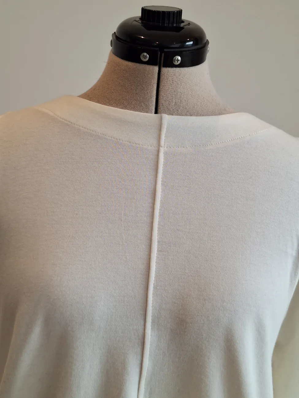 Polera blanca de algodón MAU