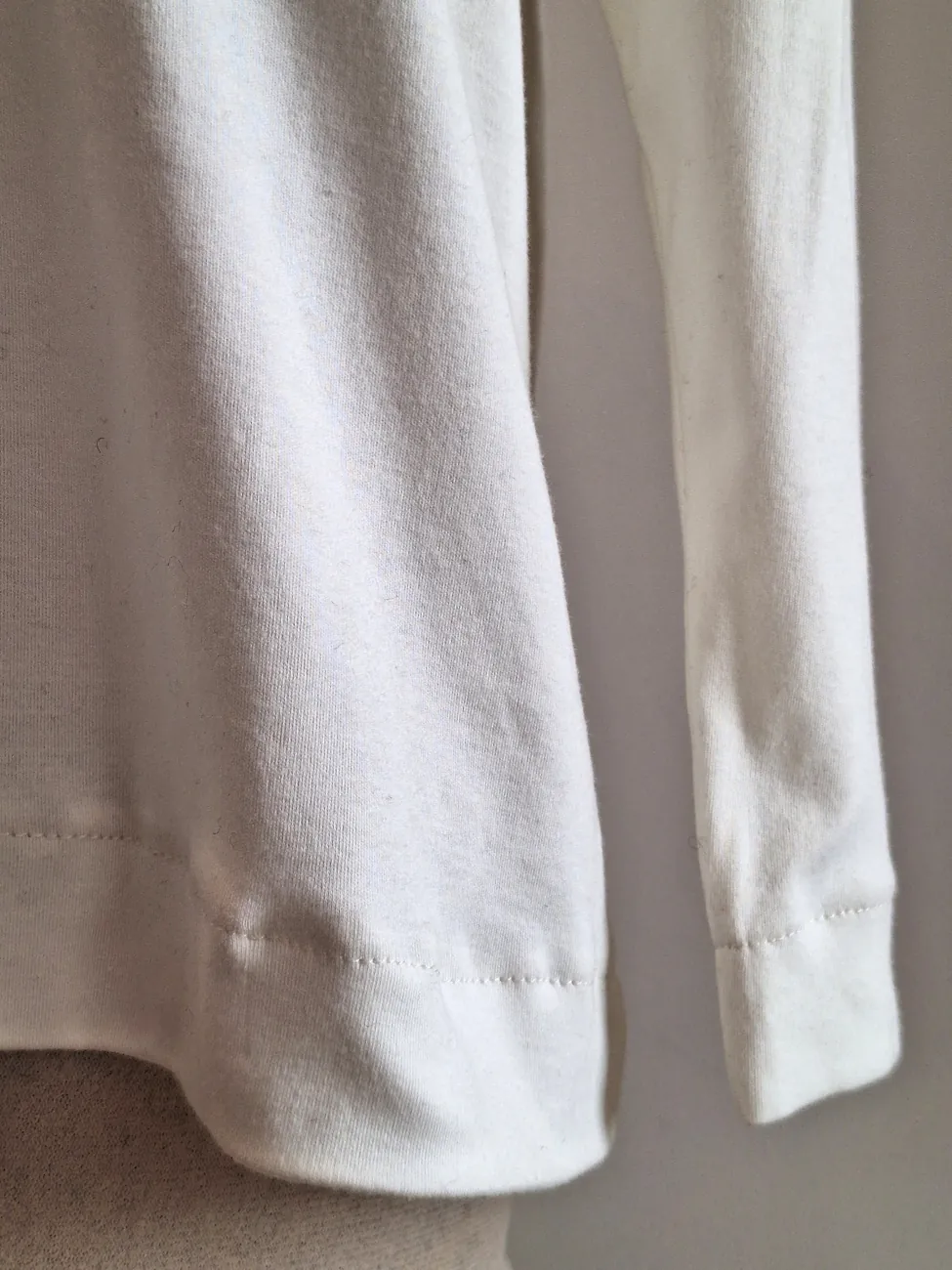Polera blanca de algodón MAU
