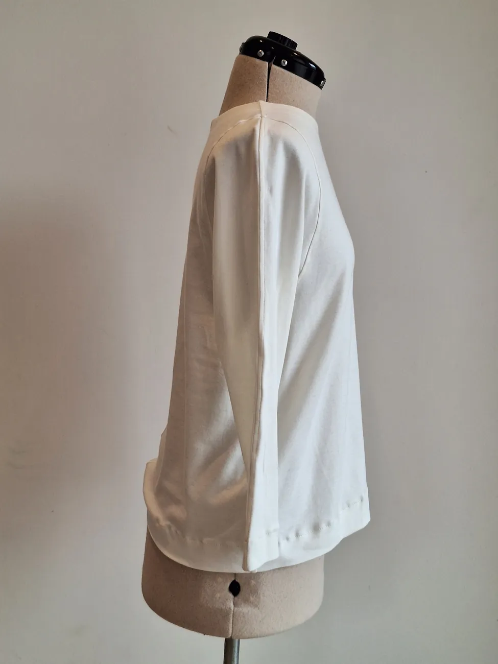 Polera blanca de algodón MAU