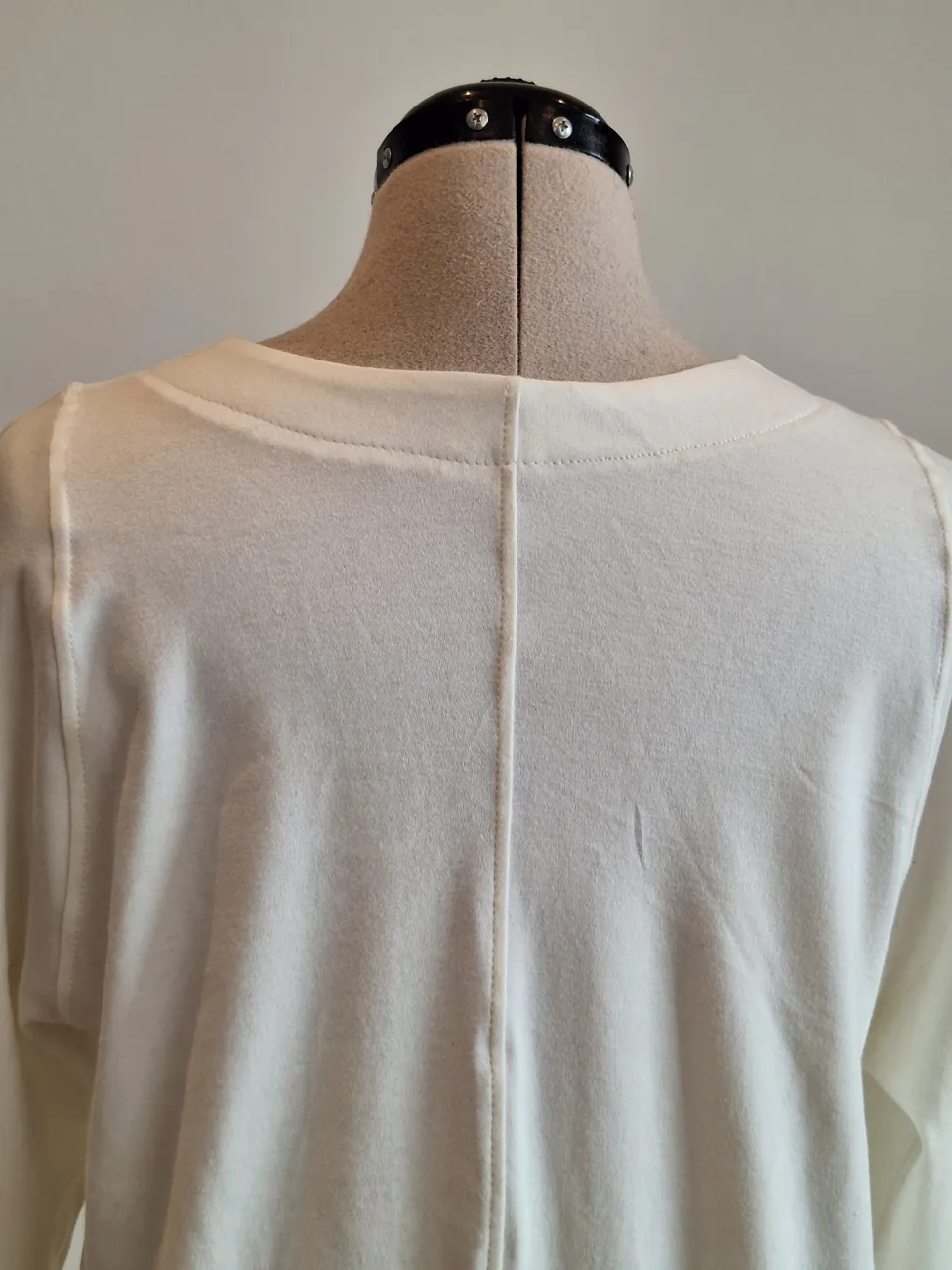 Polera blanca de algodón MAU