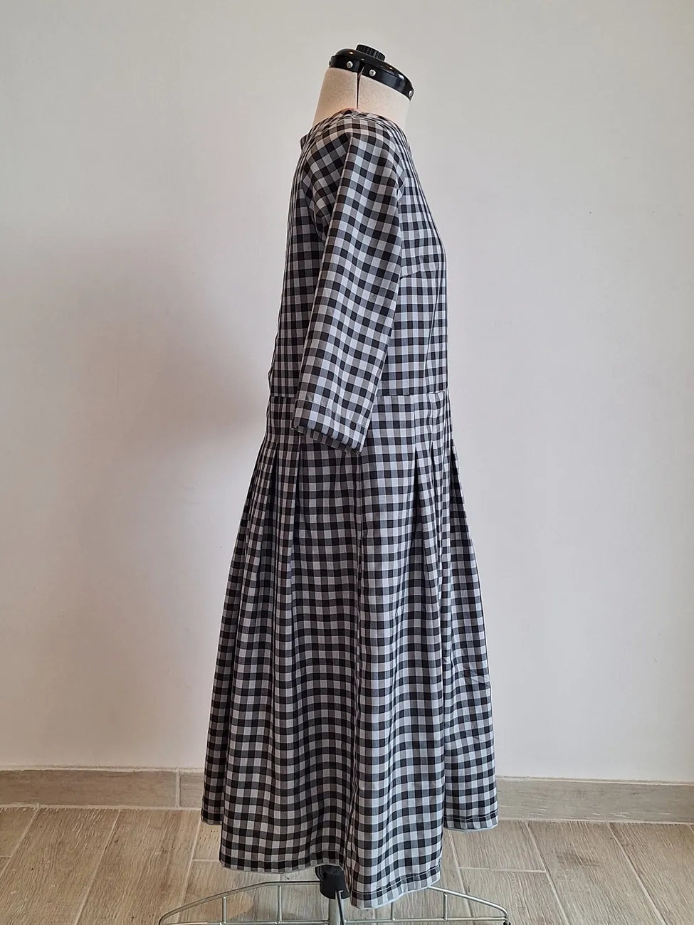 Vestido a cuadros blanco y negro MAU